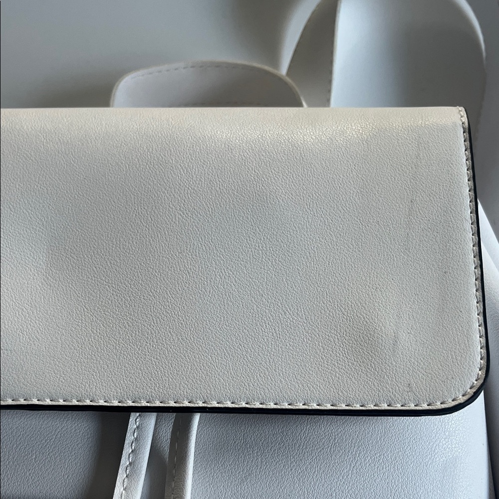 Source Unknown White Backpack - Picture 4 of 8